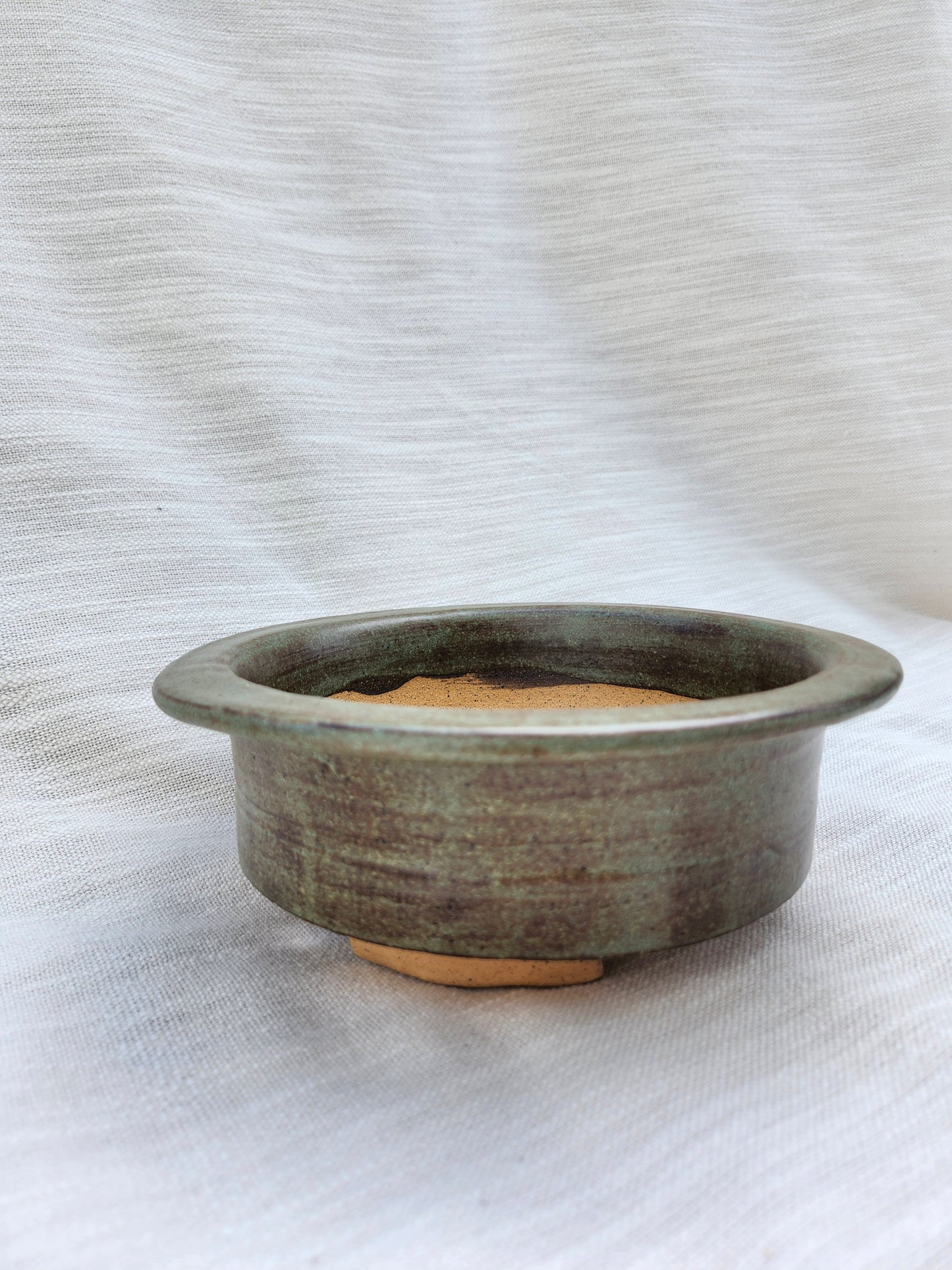 Green bonsai pot